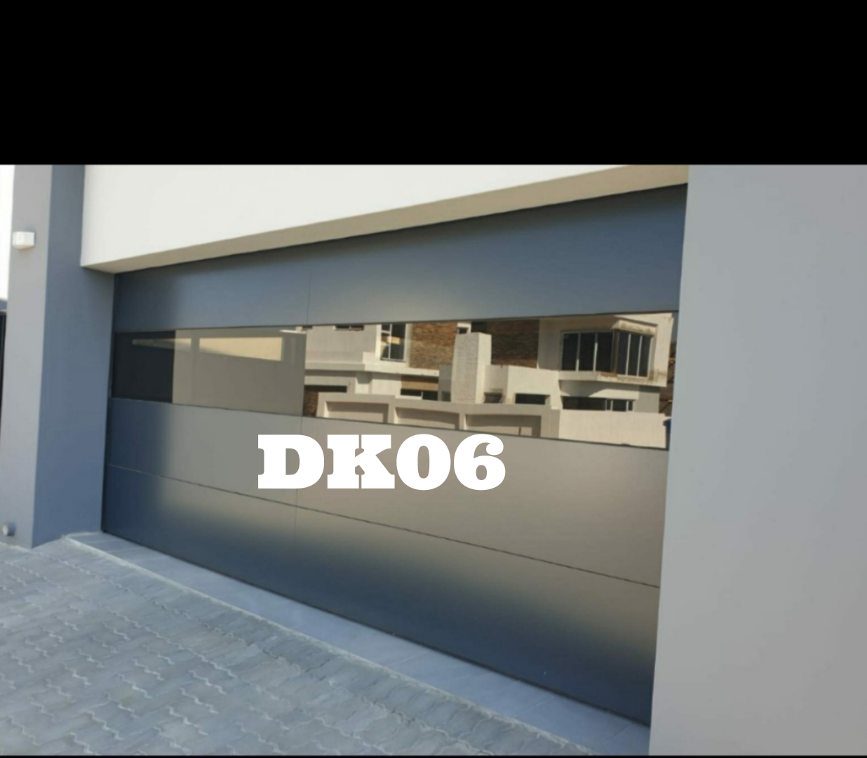 DK06 VisionLine Aluminium Garage Door - Image 2